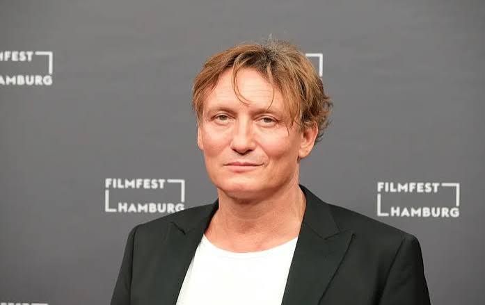 oliver masucci partnerin